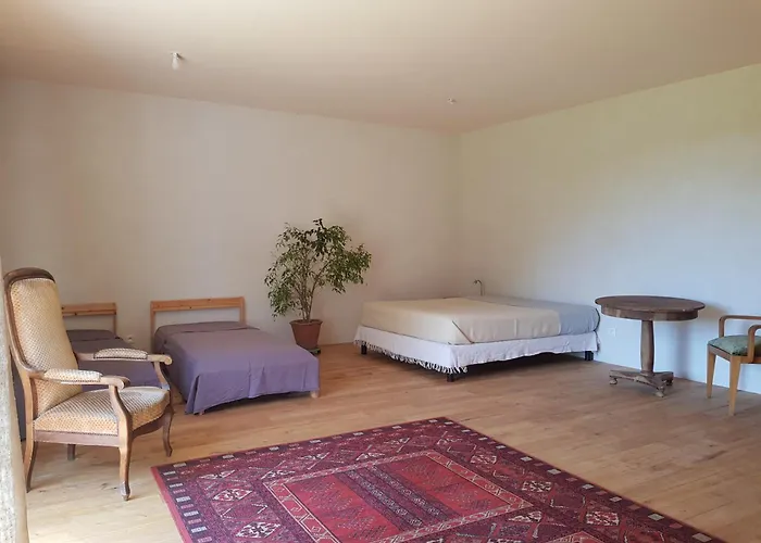 Monferran Couette-café